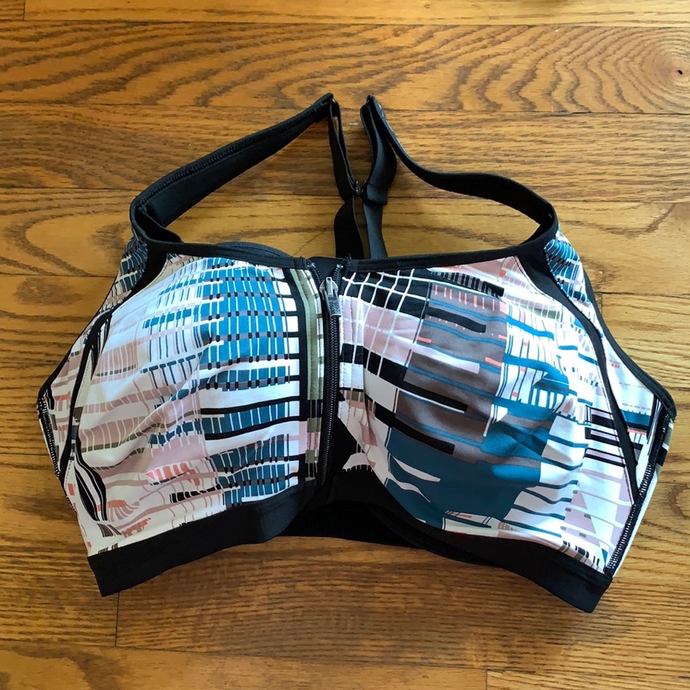 Victoria’s Secret Knockout Sports Bra - 36DDD